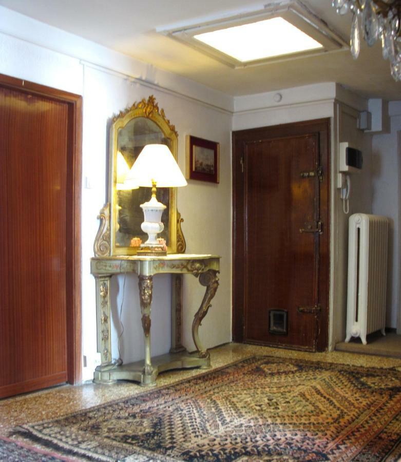 Dorsoduro461 Bed and Breakfast Venetië Buitenkant foto
