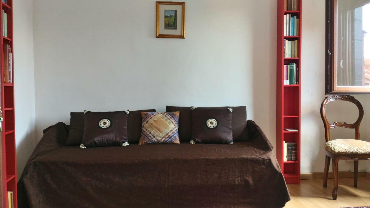 Dorsoduro461 Bed and Breakfast Venetië Buitenkant foto