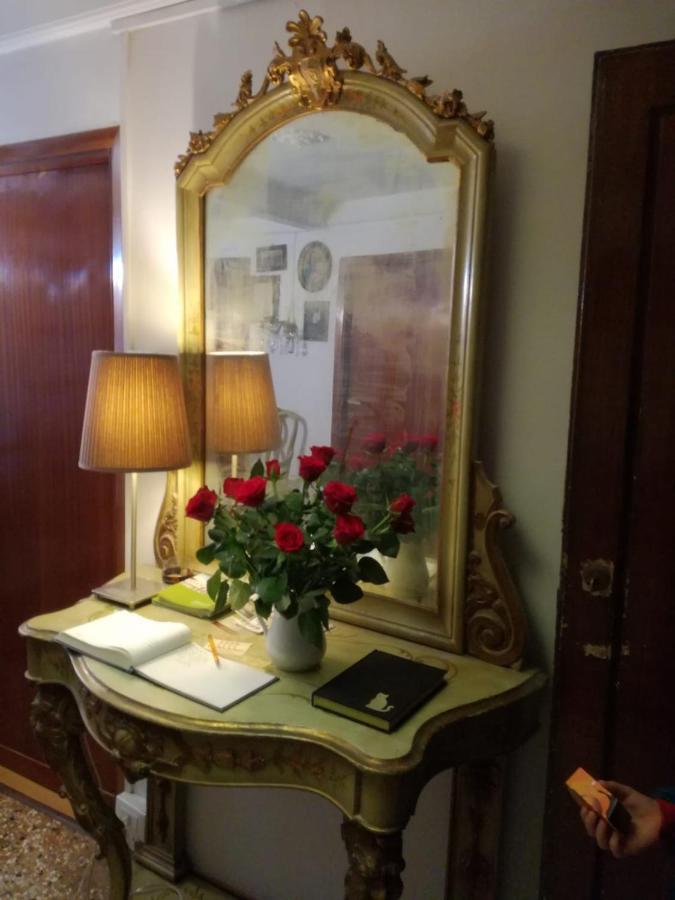 Dorsoduro461 Bed and Breakfast Venetië Buitenkant foto